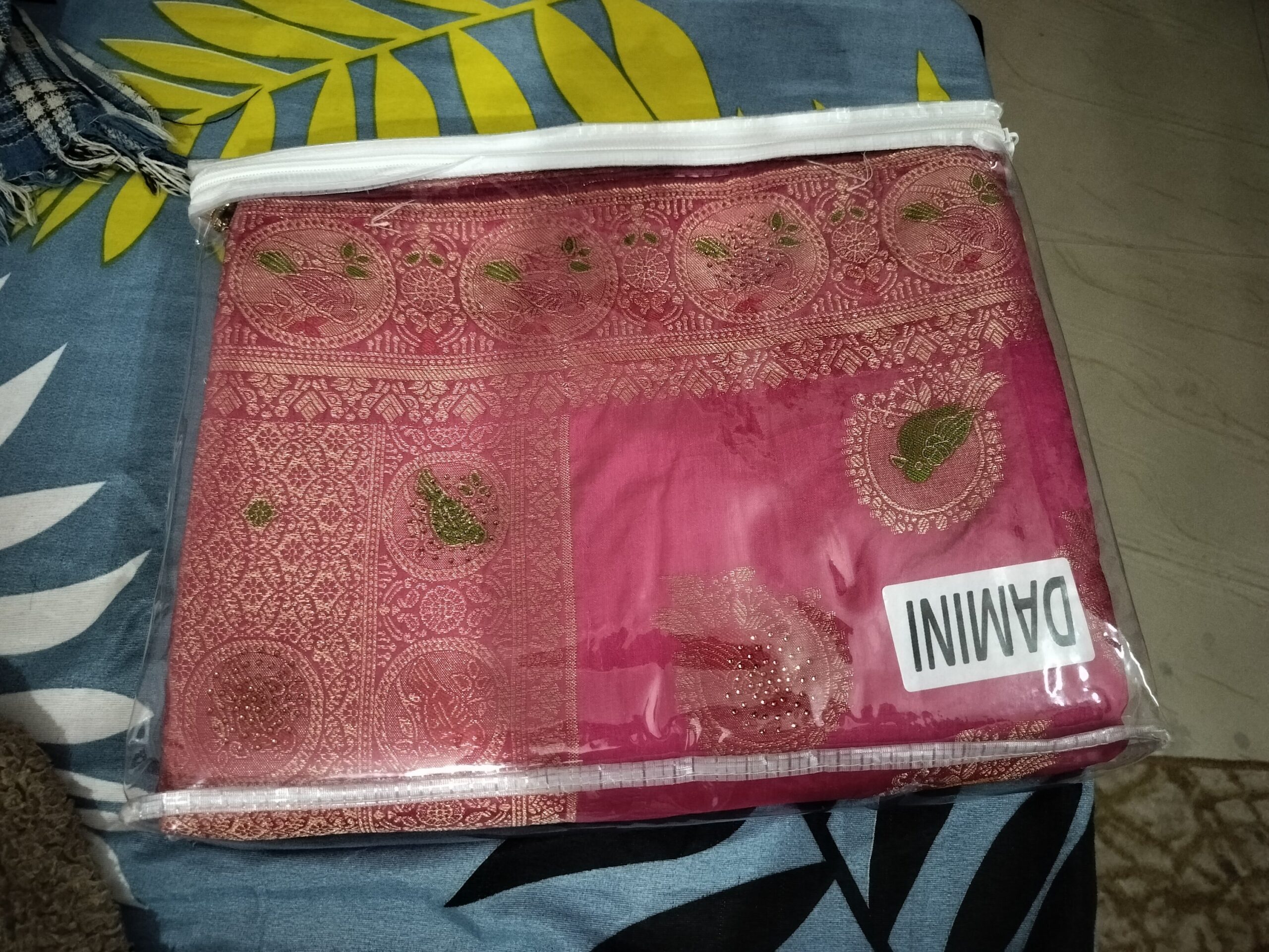 ProductExquisite Damini Silk Saree - A Timeless Blend of Tradition and Elegance - Image 5